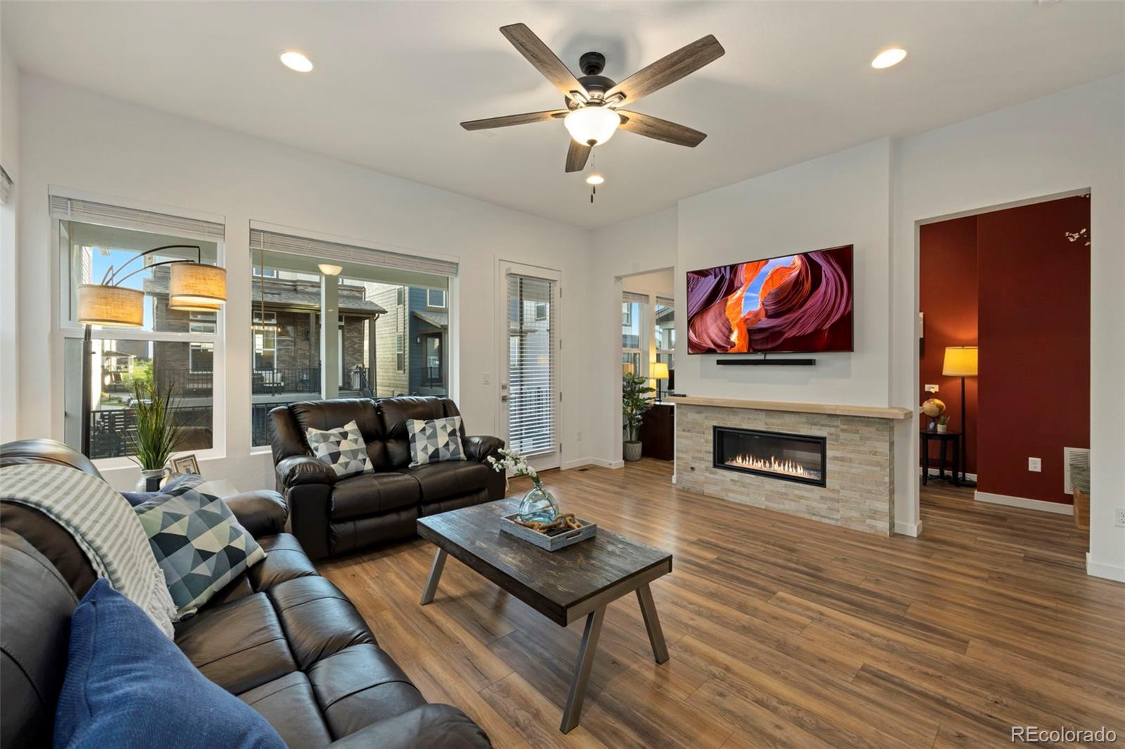 8987 Ramblestone Street Highlands Ranch, CO 80129 - Photo 16 of 39 Gallery Image 16