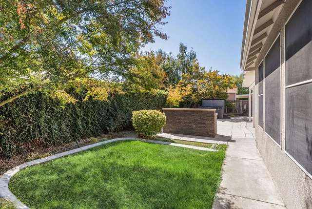 $655,000 | 3604 Hillglen Avenue, Modesto, CA 95355