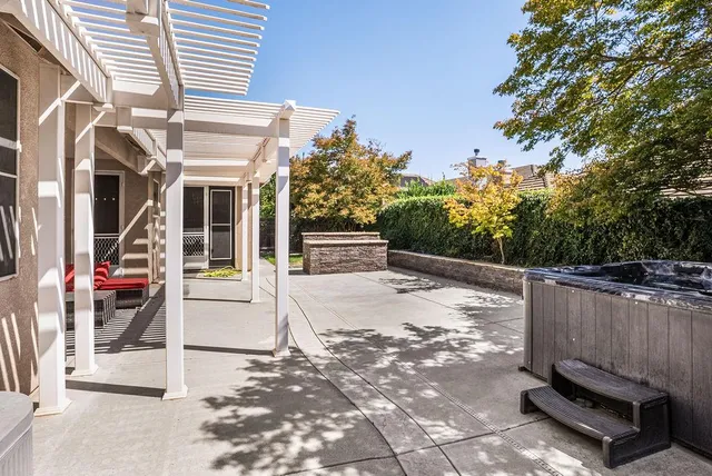 $655,000 | 3604 Hillglen Avenue, Modesto, CA 95355