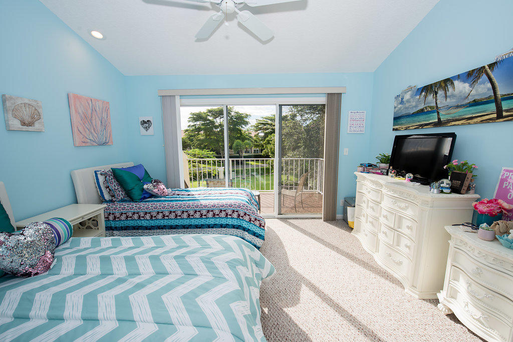 17070 Boca Club Boulevard, Unit 1 Boca Raton, FL 33487 - Photo 22 of 28 AIP_5735