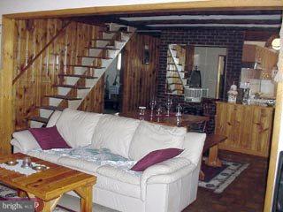 5 Grasspond Road Levittown, PA 19057 - Photo 3 of 6 Gallery Image 3