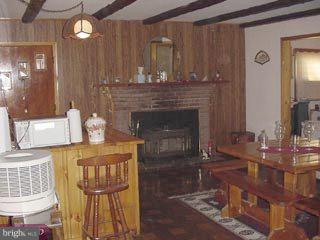5 Grasspond Road Levittown, PA 19057 - Photo 5 of 6 Gallery Image 5