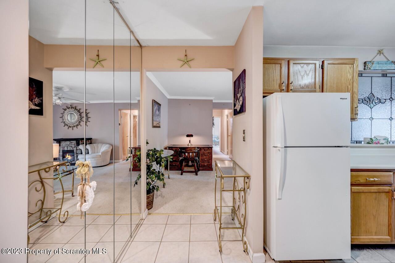 1208 Summit Pointe Scranton, PA 18508 - Photo 13 of 40