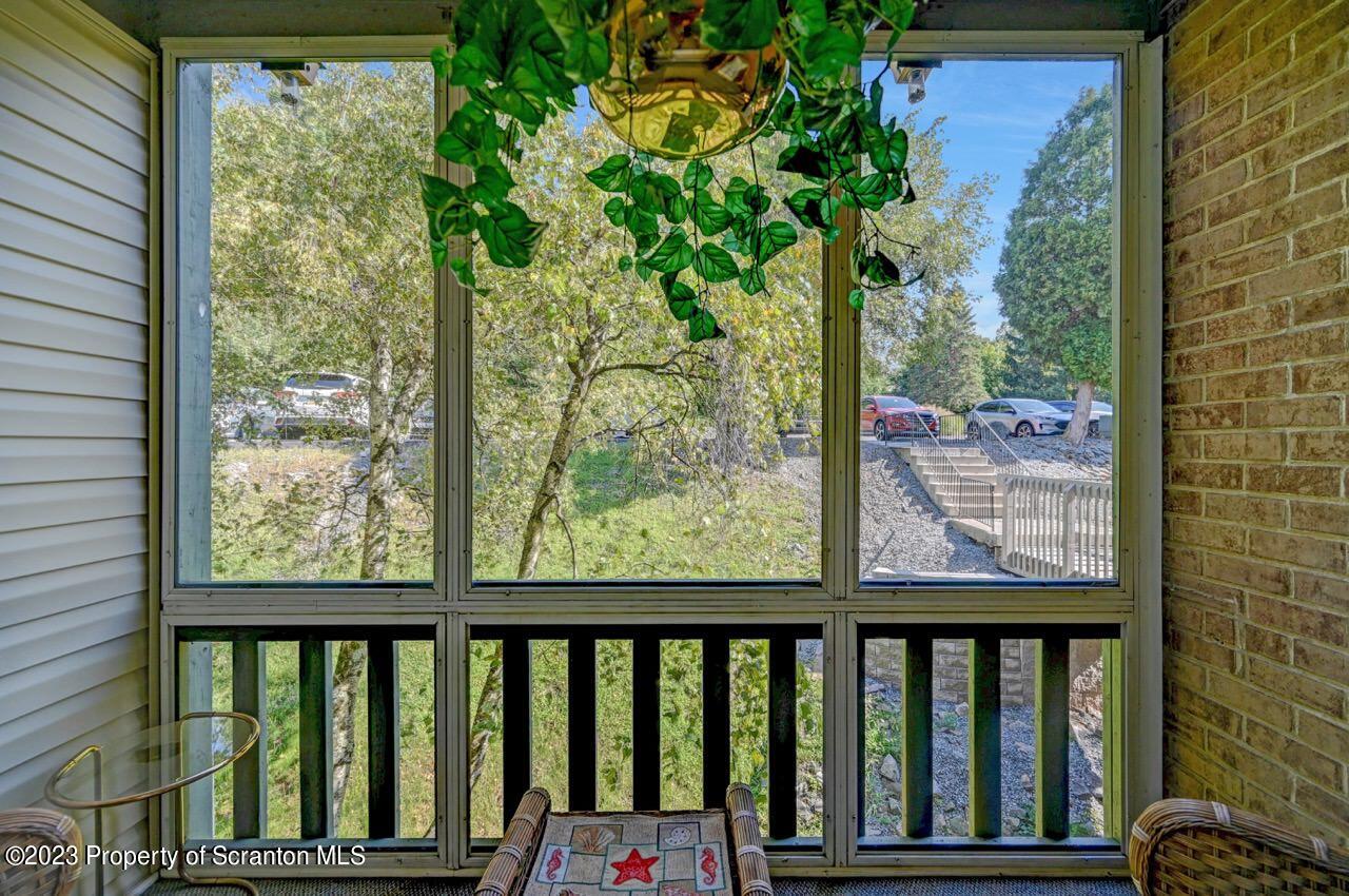 1208 Summit Pointe Scranton, PA 18508 - Photo 38 of 40