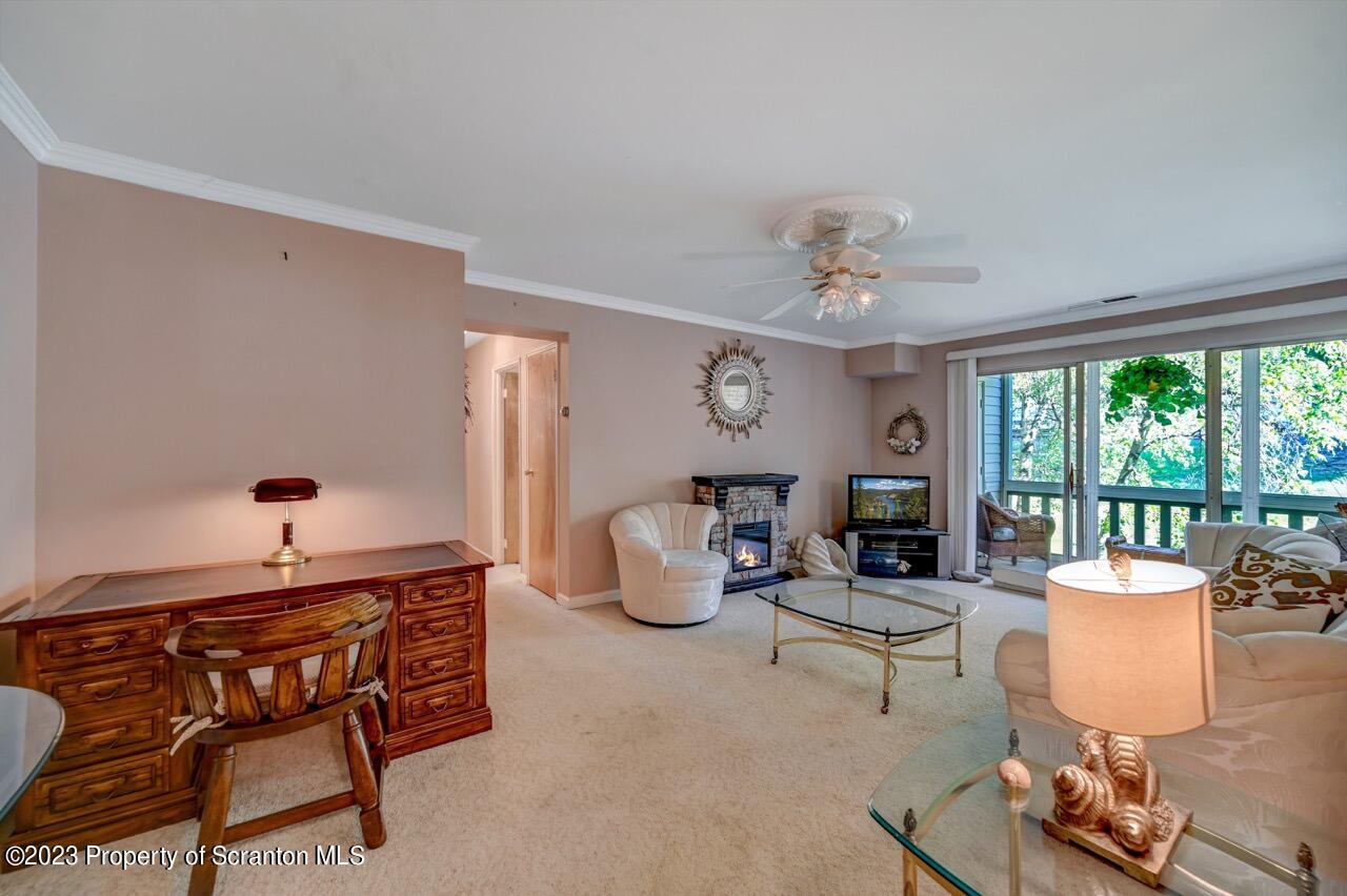 1208 Summit Pointe Scranton, PA 18508 - Photo 8 of 40