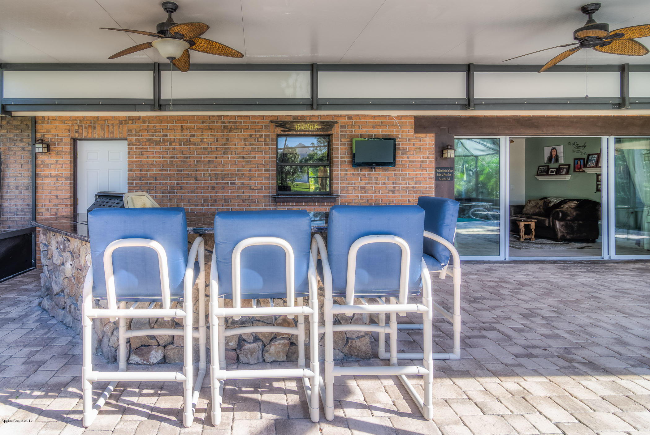 2500 Turtle Mound Road Melbourne, FL 32934 - Photo 31 of 43 Summer Kitchen Bar Area