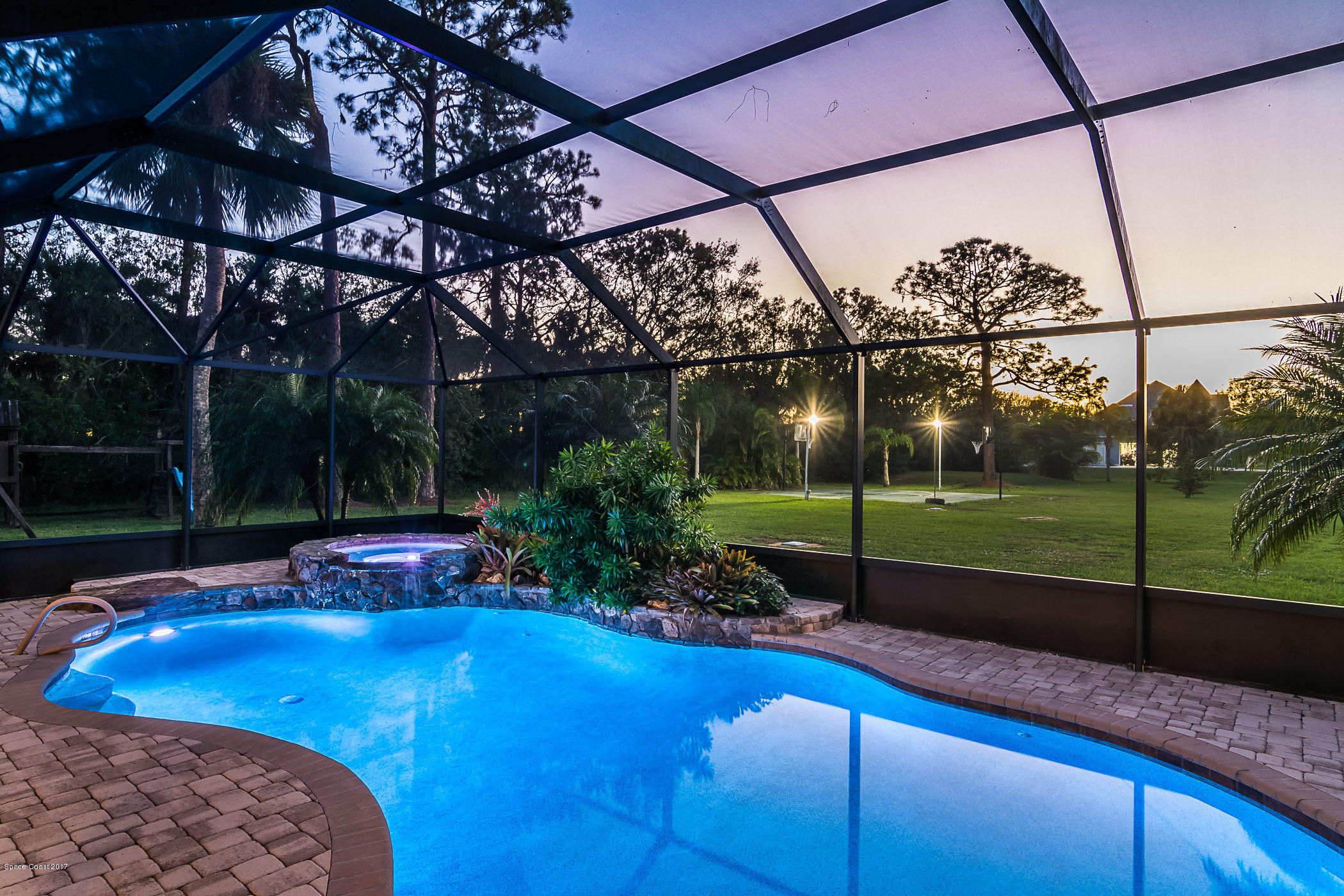 2500 Turtle Mound Road Melbourne, FL 32934 - Photo 32 of 43 Custom Pool & Spa