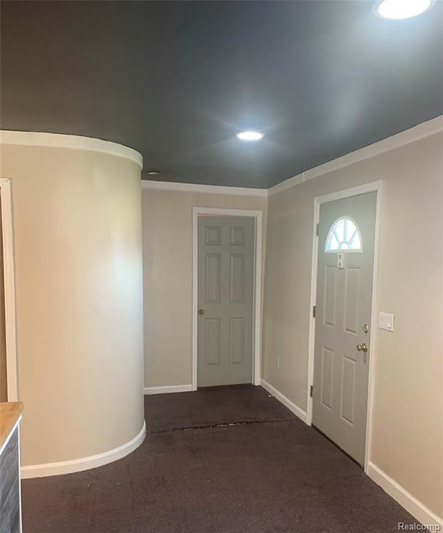 2186 Belsay Road Burton, MI 48519 - Photo 11 of 32