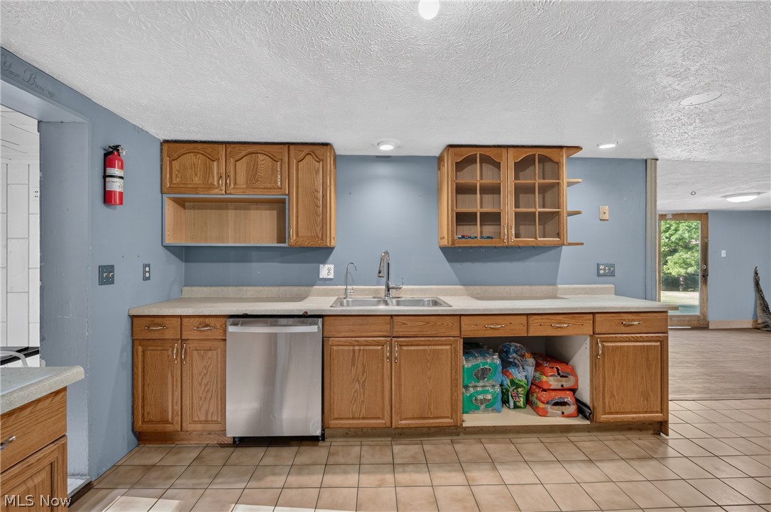 6919 West Smith Road Medina, OH 44256 - Photo 6 of 31