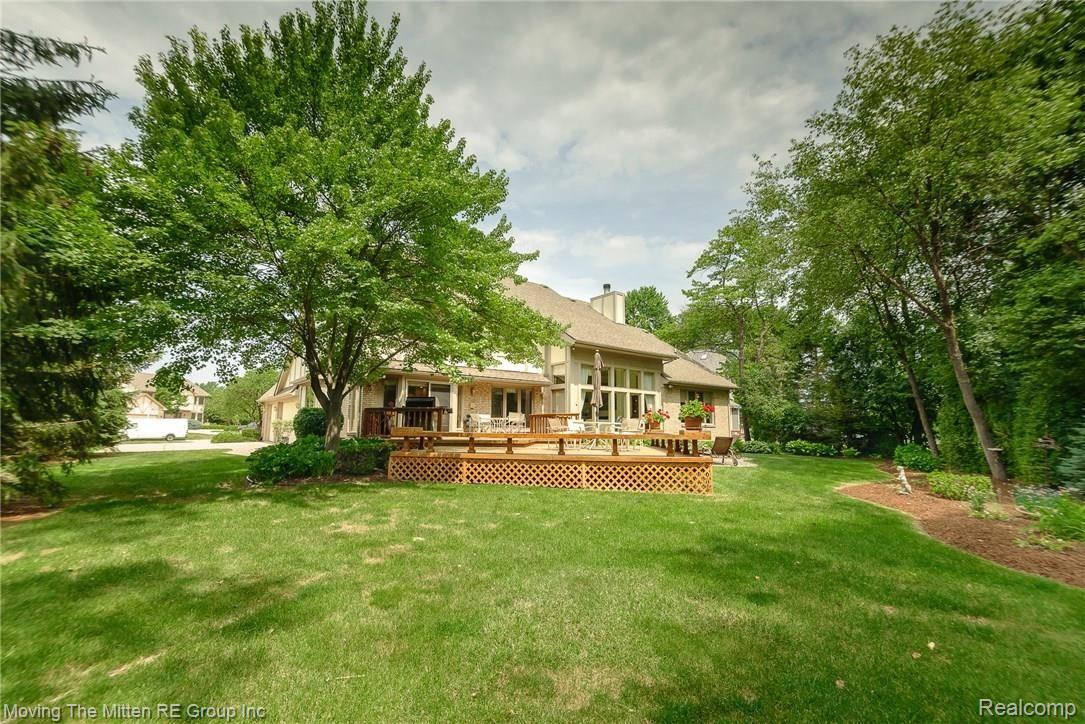 18920 Van Road Livonia, MI 48152 - Photo 54 of 65 mtm_18920_van-9.jpg
