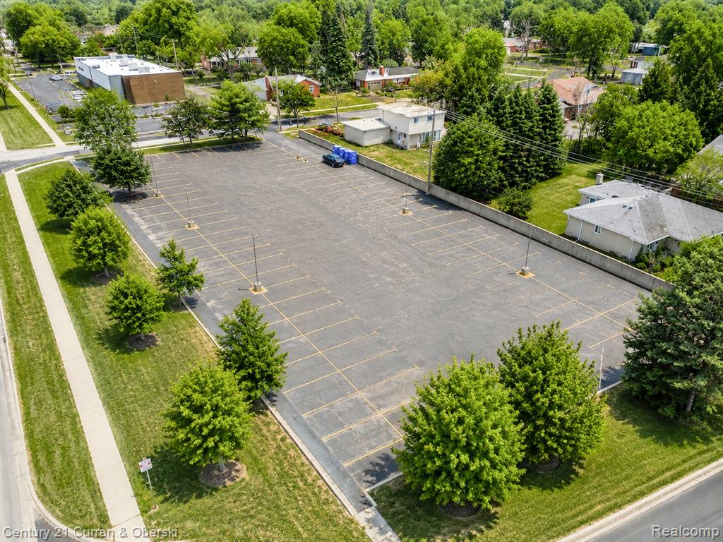 26026 Southfield Road Lathrup Village, MI 48076 - Photo 7 of 9