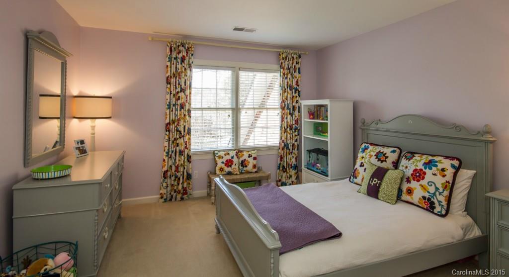 2736 Cross Country Road, Unit 6 Charlotte, NC 28270 - Photo 21 of 24 Gallery Image 21