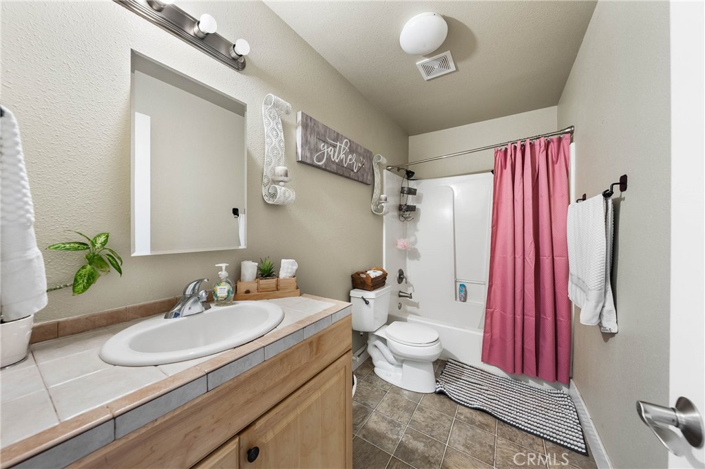 21088 Santa Clara Road Middletown, CA 95461 - Photo 13 of 31