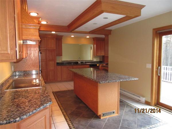 58 Harrington Road Charlton, MA 01507 - Photo 6 of 26 Gallery Image 6