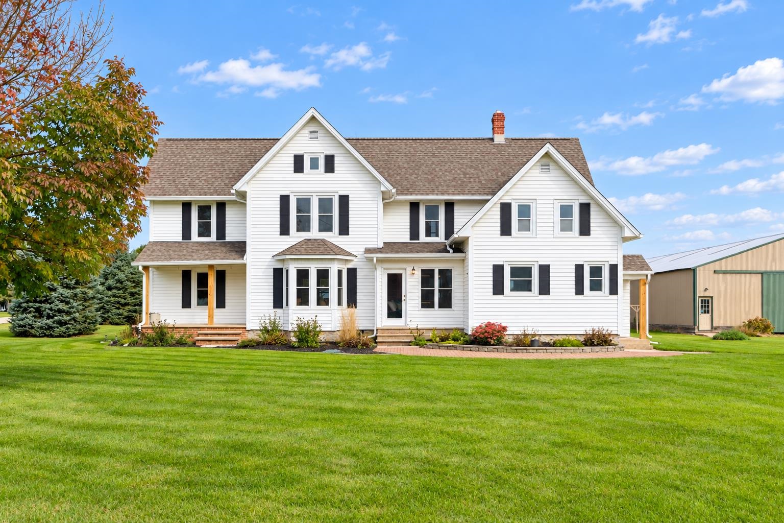 N180 Island Road Neenah, WI 54956 - Photo 1 of 51 Gallery Image 1