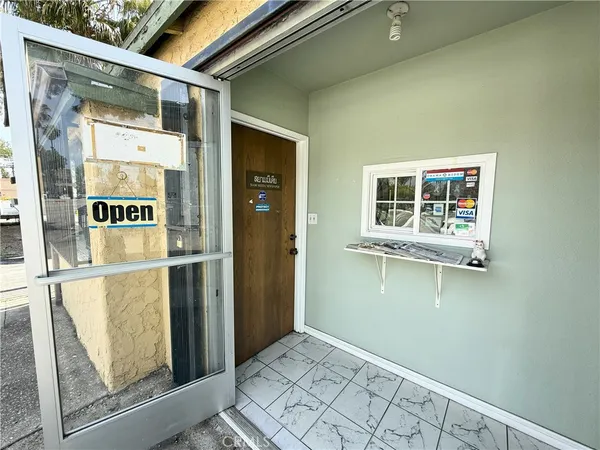 a bathroom with a sink and toilet