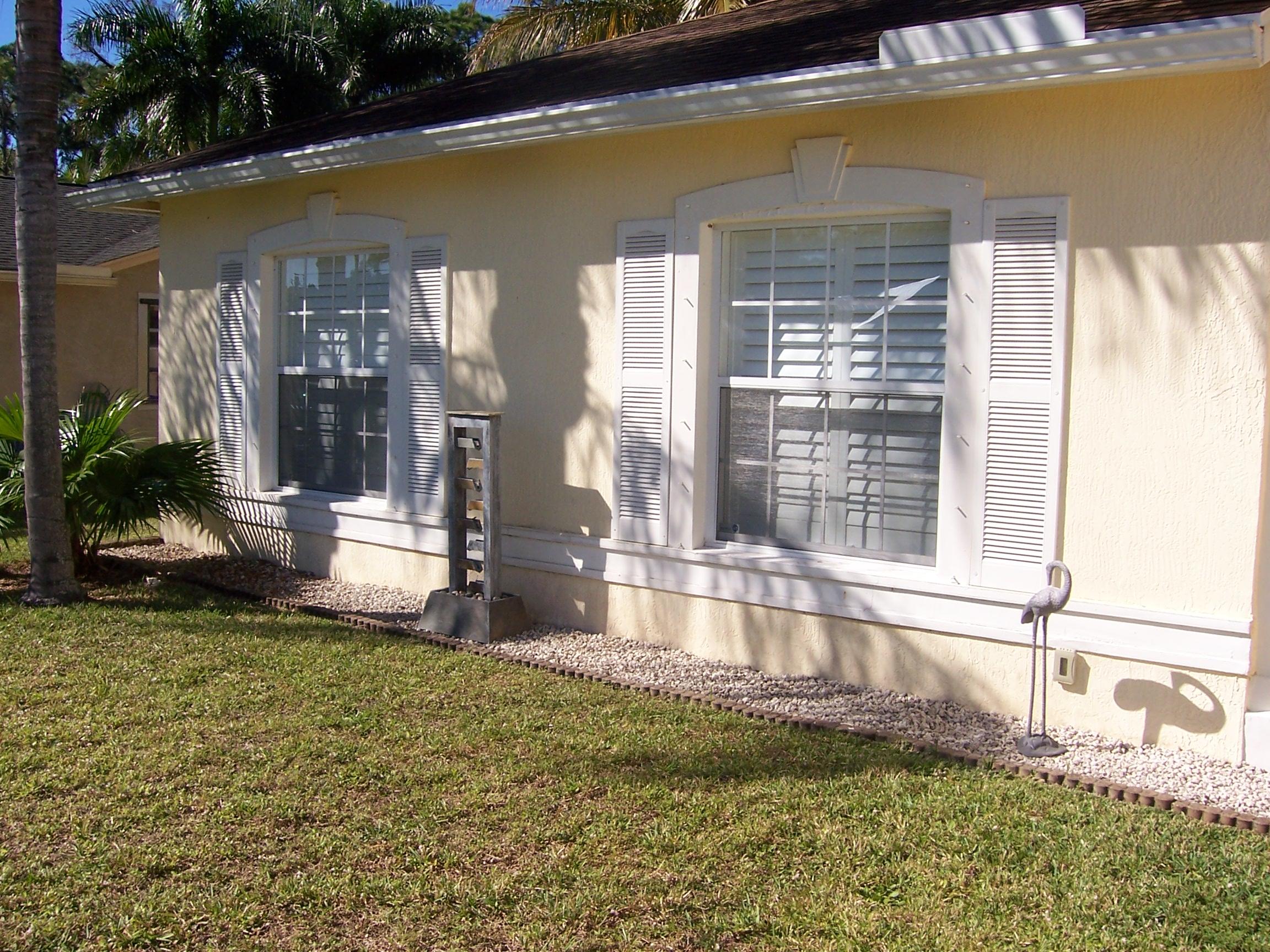 2634 Southwest Ace Road Port St. Lucie, FL 34953 - Photo 2 of 24 100_4496