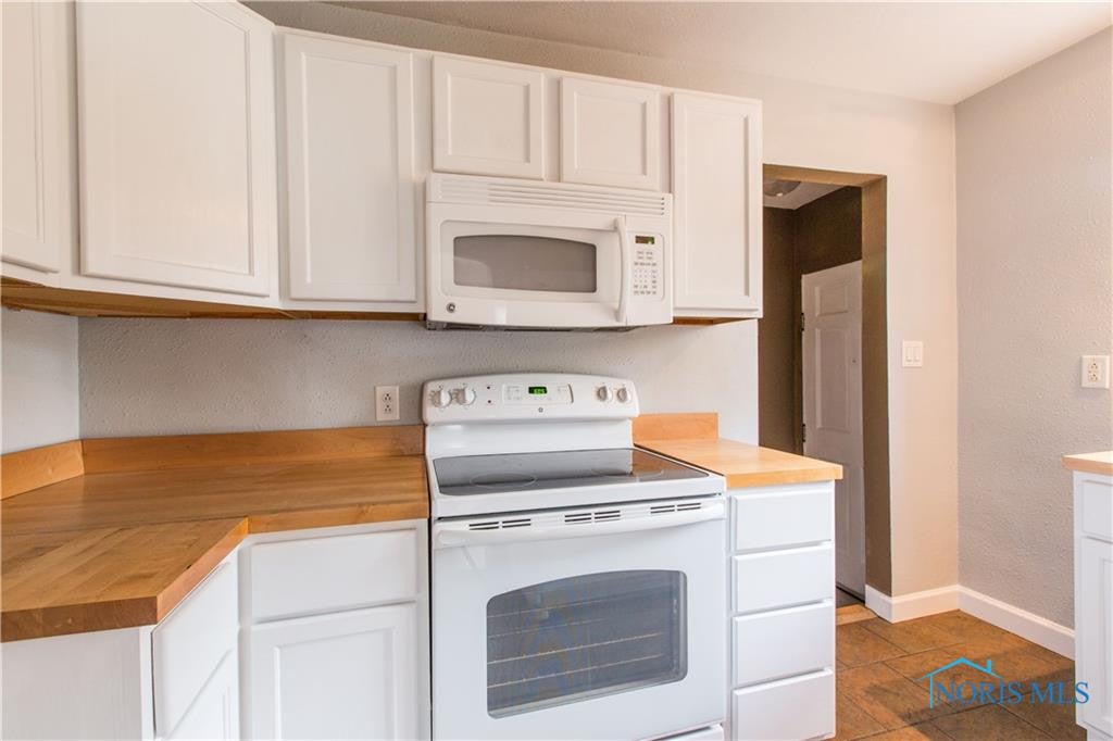 1016 Harrow Road Toledo, OH 43615 - Photo 5 of 29 Gallery Image 5