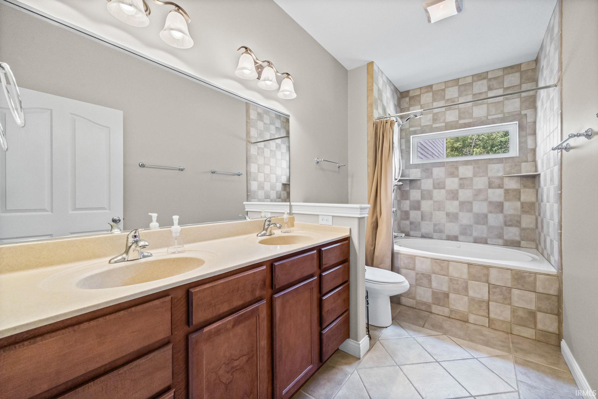 7627 Adams Road Lafayette, IN 47905 - Photo 5 of 46