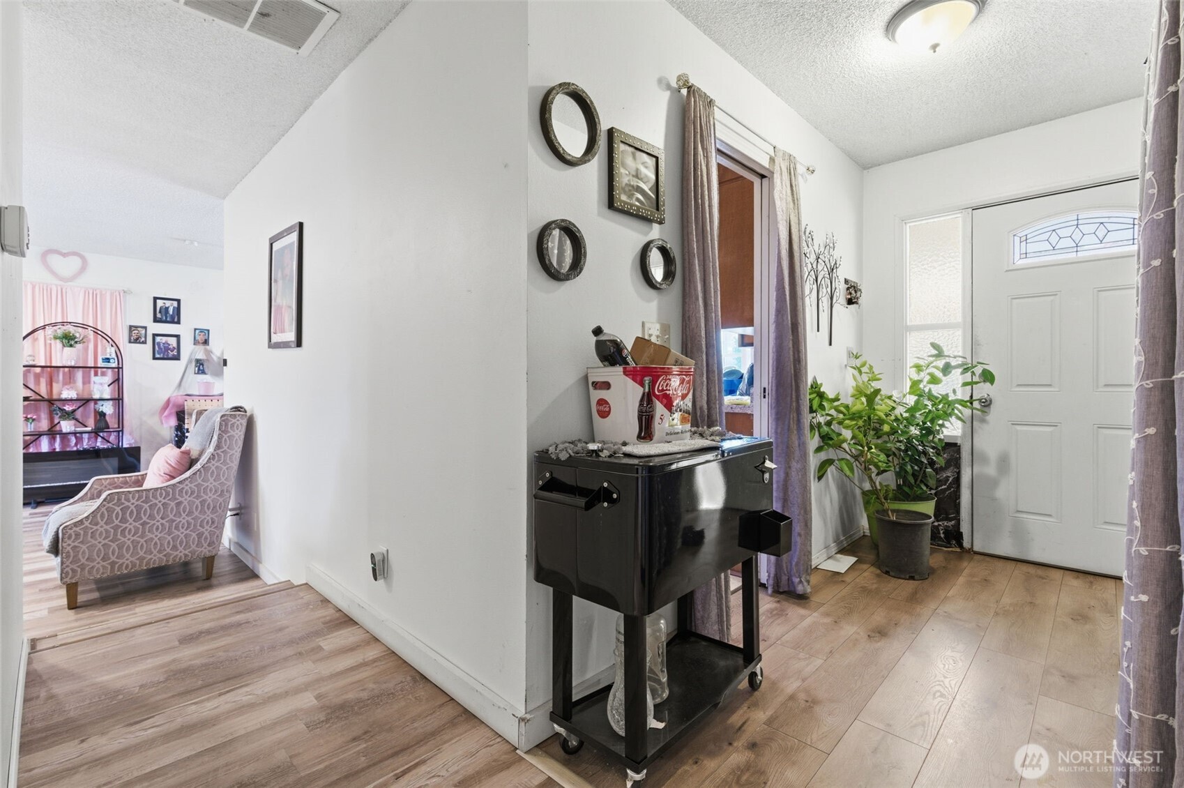 3017 Galvin Road, Unit A Centralia, WA 98531 - Photo 4 of 39 Gallery Image 4