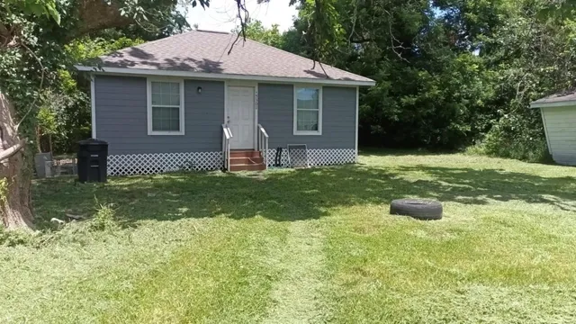 $228,000 | 5301 Higgins Street, Houston, TX 77033