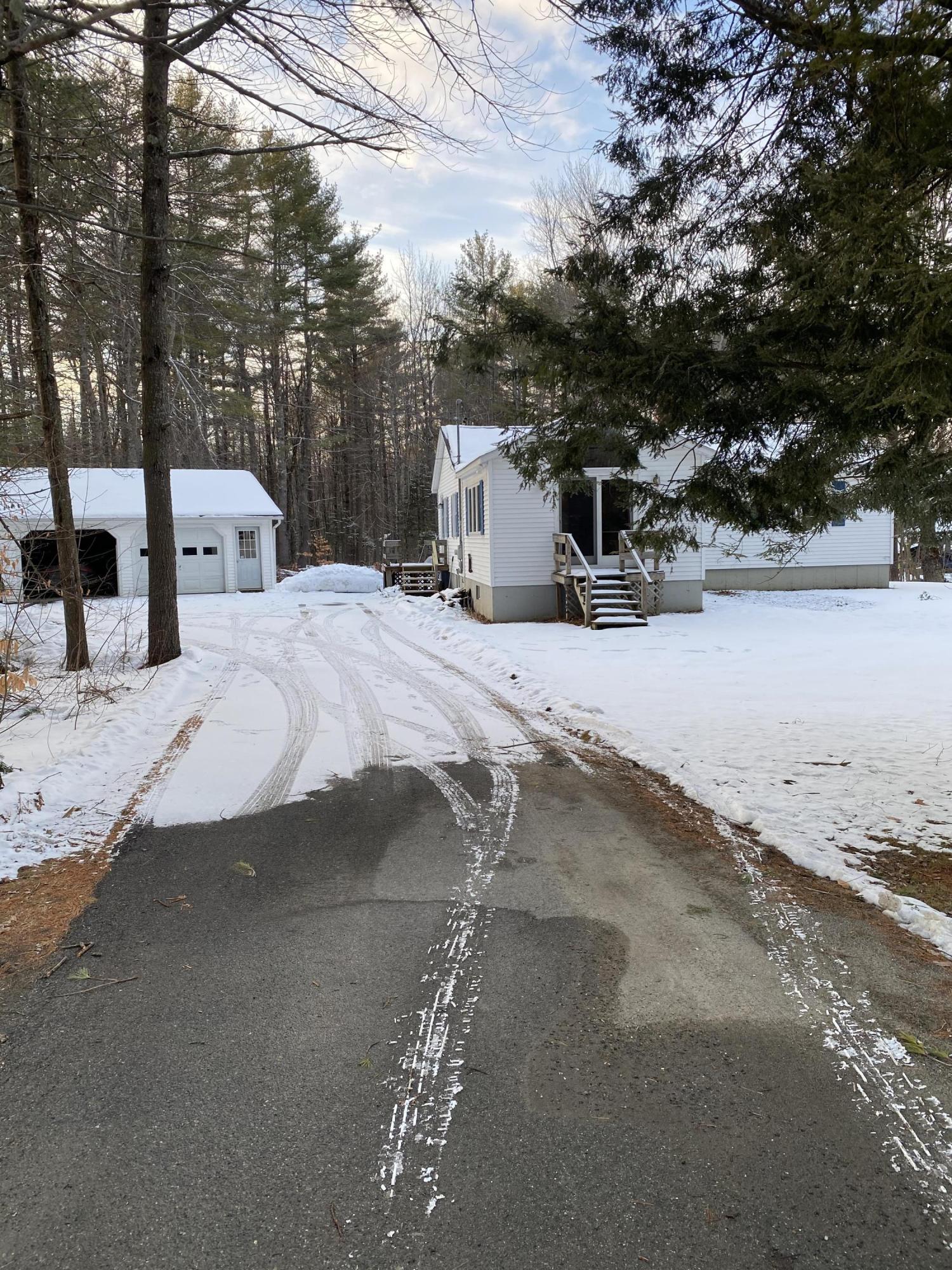 133 Davis Road Fairfield, ME 04937 - Photo 5 of 45 IMG-2263