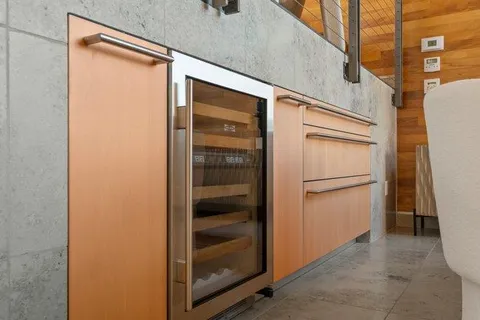 $4,190,000 | 436 Lakeview Way, Emerald Hills, CA 94062