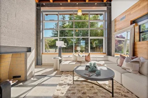 $4,190,000 | 436 Lakeview Way, Emerald Hills, CA 94062