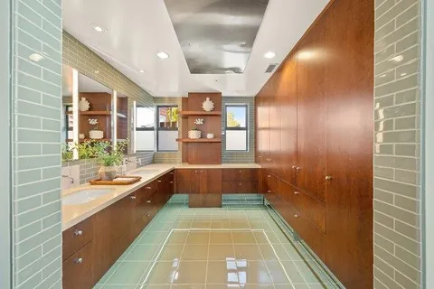 $4,190,000 | 436 Lakeview Way, Emerald Hills, CA 94062