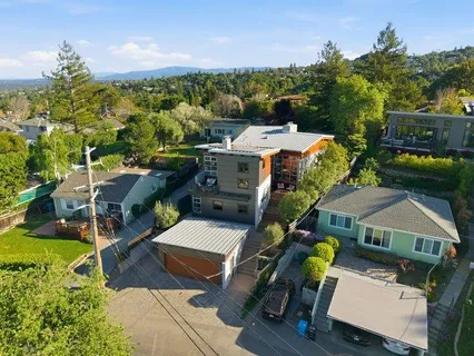 $4,190,000 | 436 Lakeview Way, Emerald Hills, CA 94062