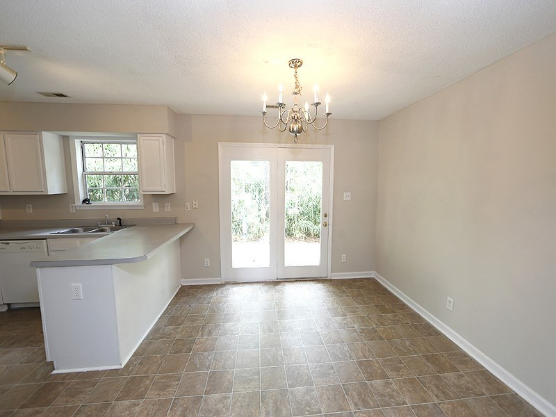 514 High Ridge Drive Durham, NC 27707 - Photo 6 of 13 Dining Room