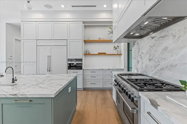 $5,500,000 | 11907 Southwest 70th Avenue, Pinecrest, FL 33156