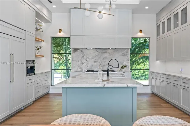 $5,500,000 | 11907 Southwest 70th Avenue, Pinecrest, FL 33156