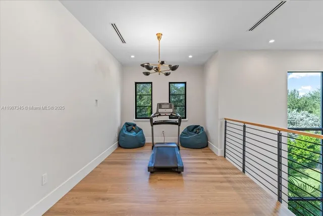 $5,500,000 | 11907 Southwest 70th Avenue, Pinecrest, FL 33156