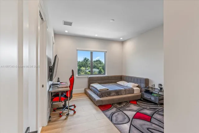 $5,500,000 | 11907 Southwest 70th Avenue, Pinecrest, FL 33156