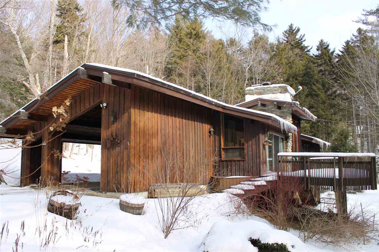 590 Hawk Mountain Road Pittsfield, VT 05762 - Photo 3 of 32