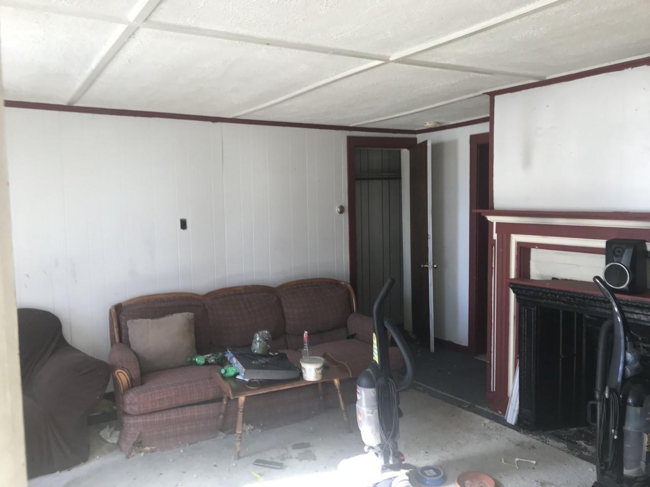 482 Cushman Road Winslow, ME 04901 - Photo 15 of 25 482 Cushman Rd Winslow LIV 1