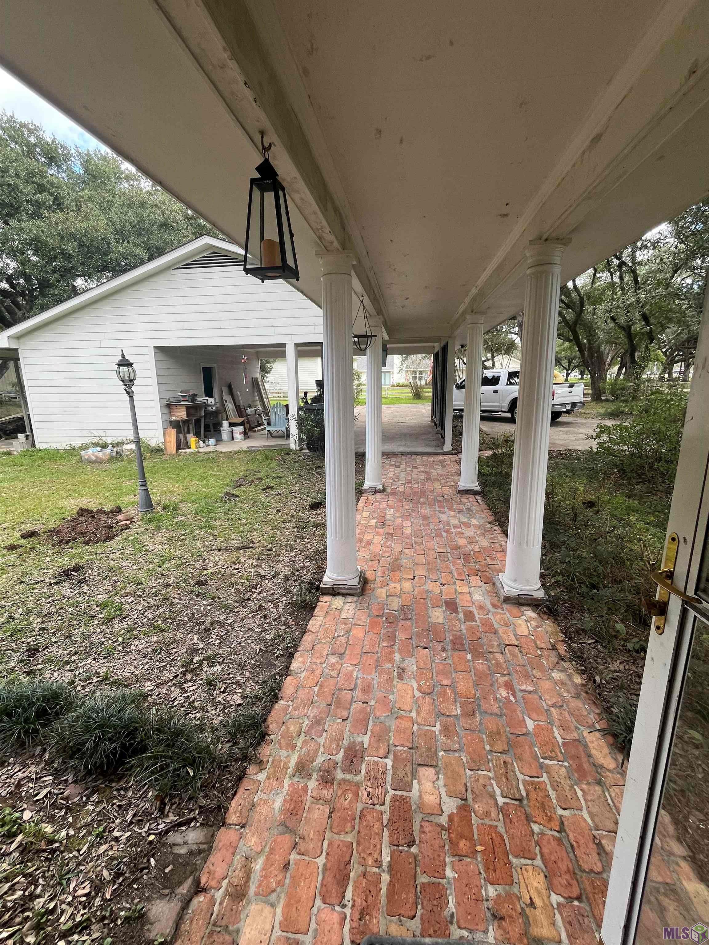 7425 Sullivan Road Greenwell Springs, LA 70739 - Photo 5 of 30