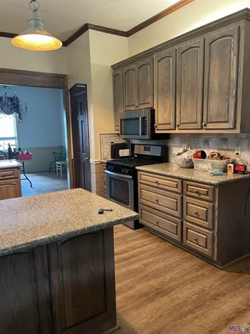 $520,000 | 7425 Sullivan Road, Greenwell Springs, LA 70739