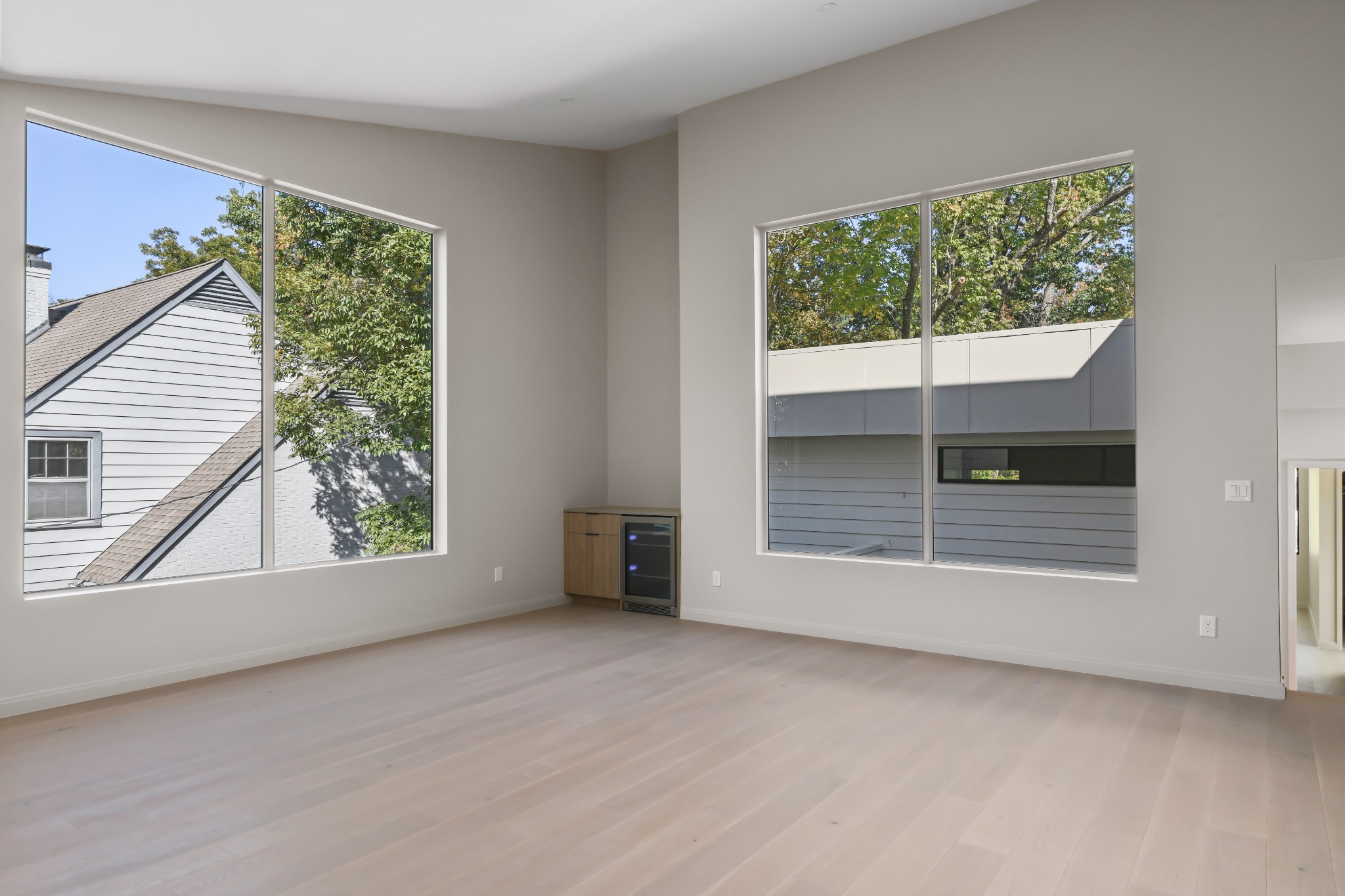 3707 A Woodmont Boulevard Nashville, TN 37215 - Photo 35 of 56 a view of an empty room with a window and balcony