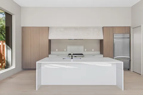 a view of a livingroom with a fireplace