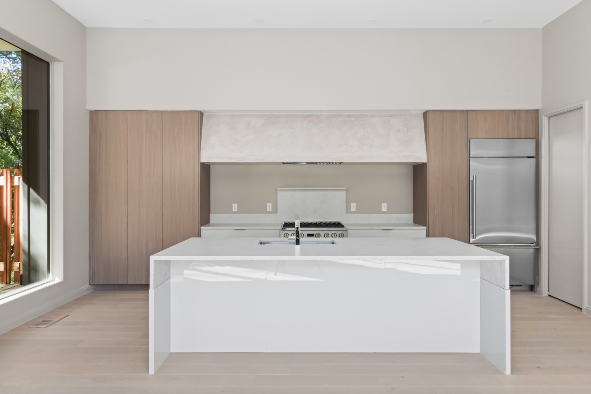 3707 A Woodmont Boulevard Nashville, TN 37215 - Photo 47 of 56 a utility room with dryer and washer