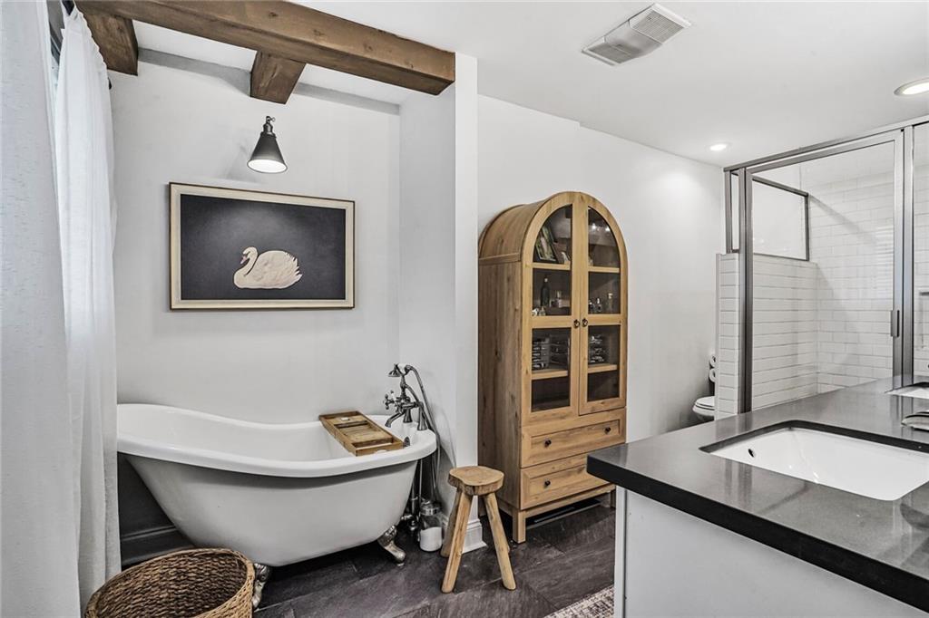 655 Barbara Place Mandeville, LA 70448 - Photo 21 of 34