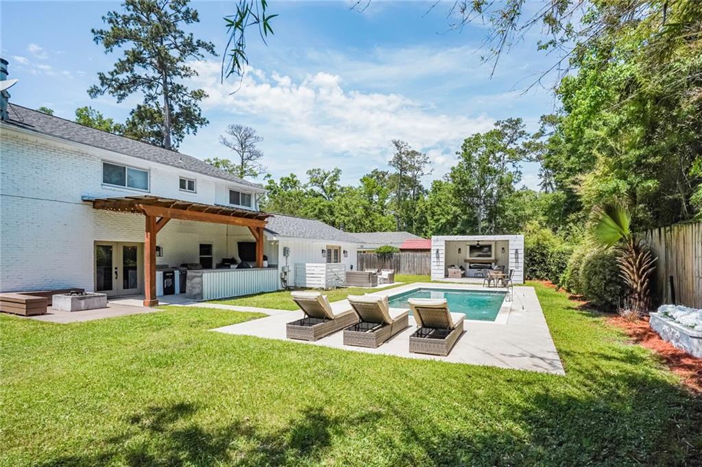 655 Barbara Place Mandeville, LA 70448 - Photo 29 of 34