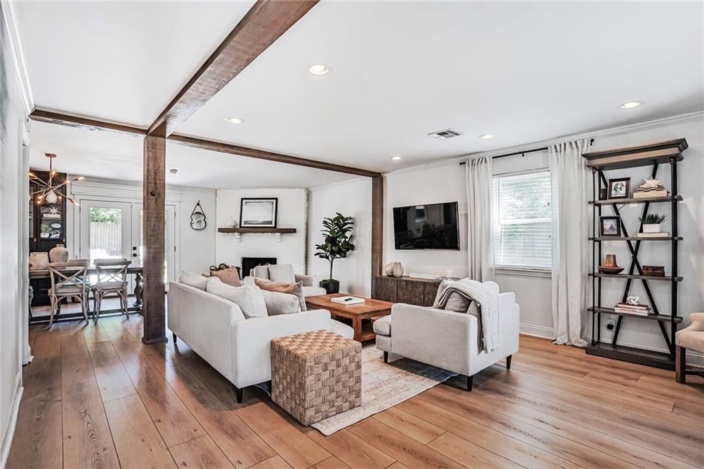 655 Barbara Place Mandeville, LA 70448 - Photo 5 of 34