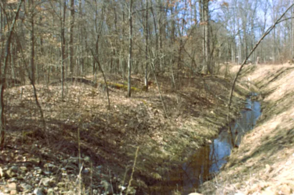 $600,000 | West Prairie Road, Midland, MI 48640