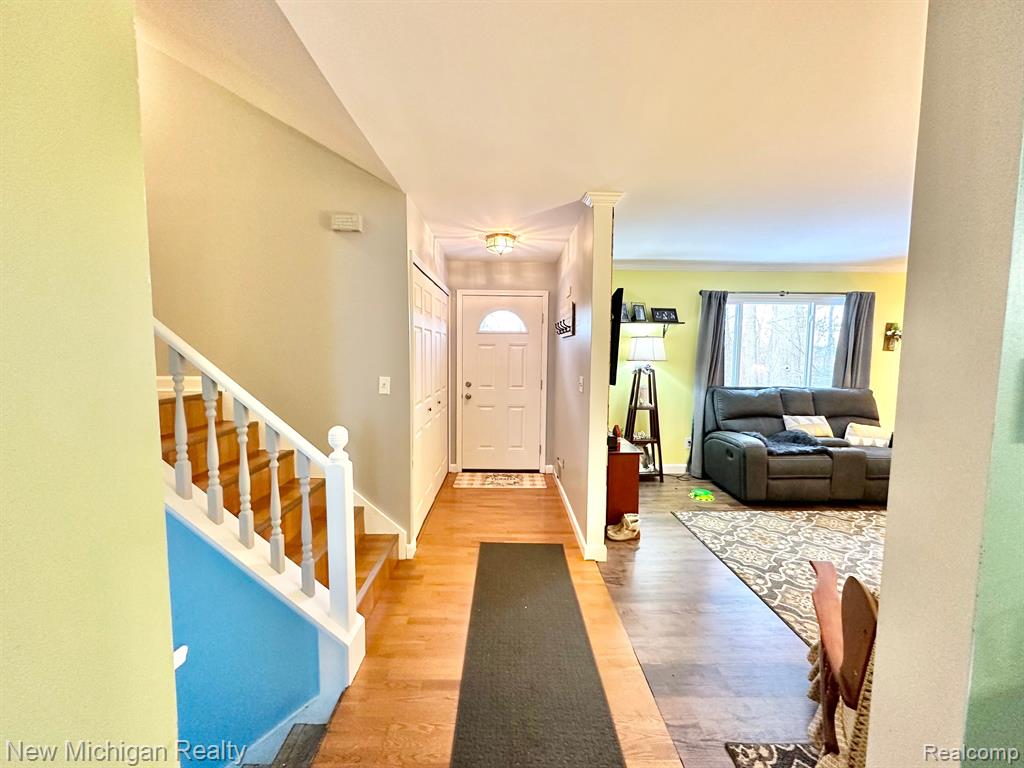 1184 Baker Road Fenton, MI 48430 - Photo 12 of 53
