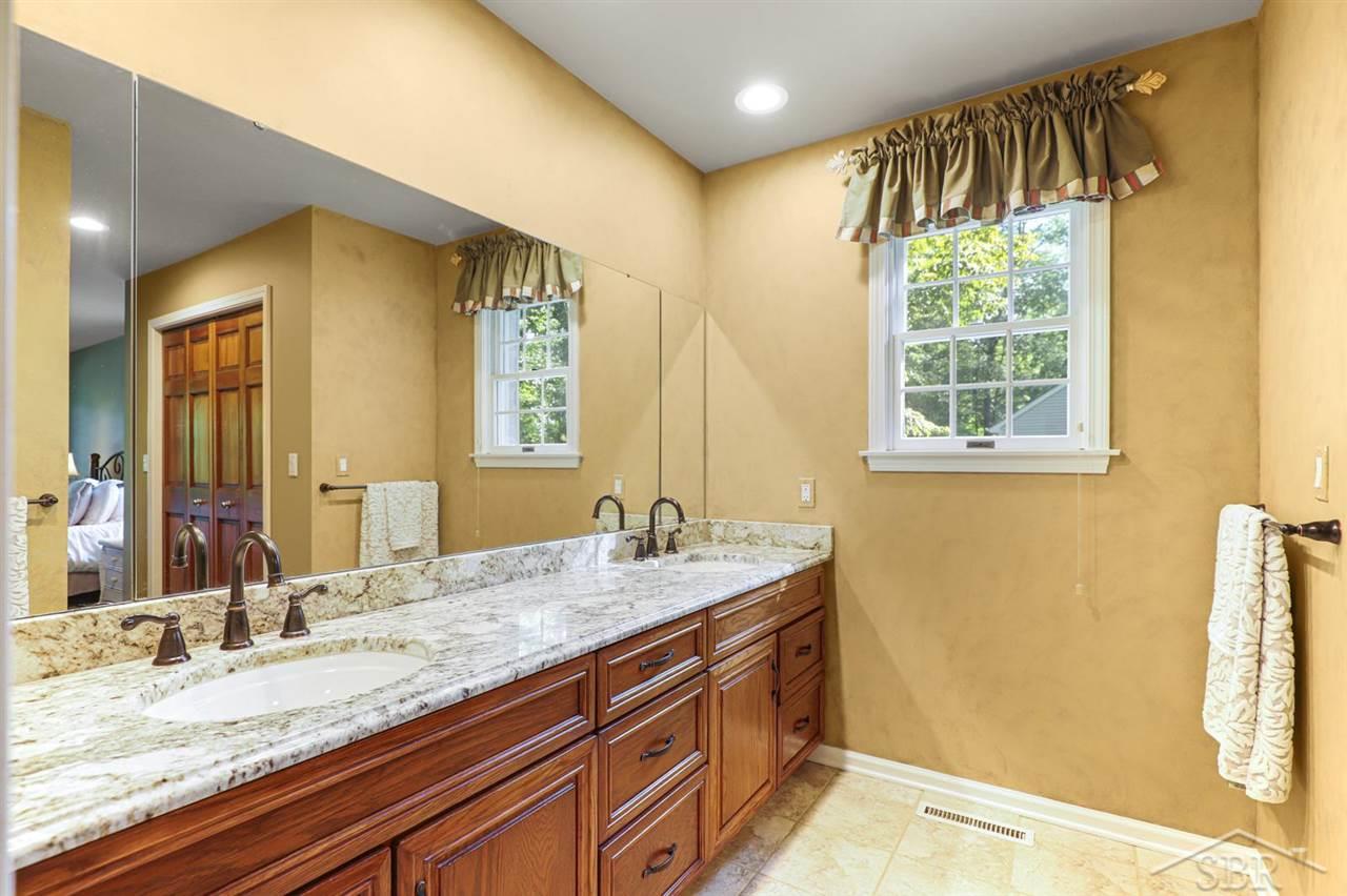 768 Wren Road Frankenmuth, MI 48734 - Photo 37 of 59 50056921-36.JPG