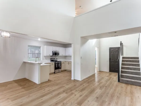 $2,600 | 3100 Kathy Lane, Fort Worth, TX 76123