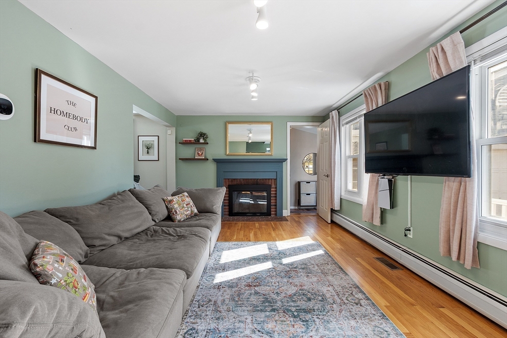 84 Pierce Farm Road Fitchburg, MA 01420 - Photo 12 of 35 Gallery Image 12